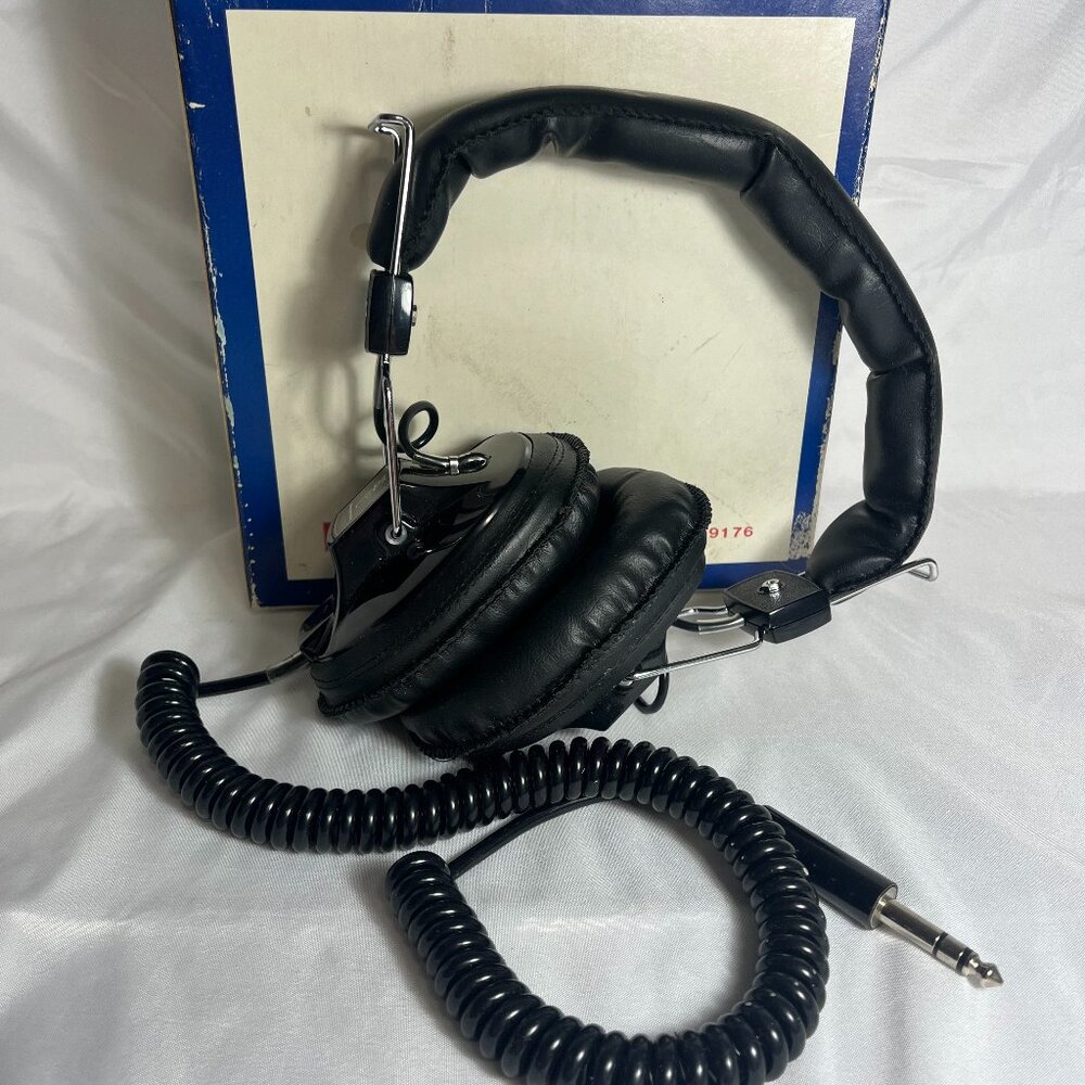 Magnavox Dynamic Stereo Headphones – Vintage Audio Gear!